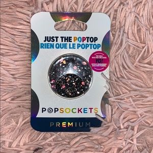 Super cute glitter pop socket!